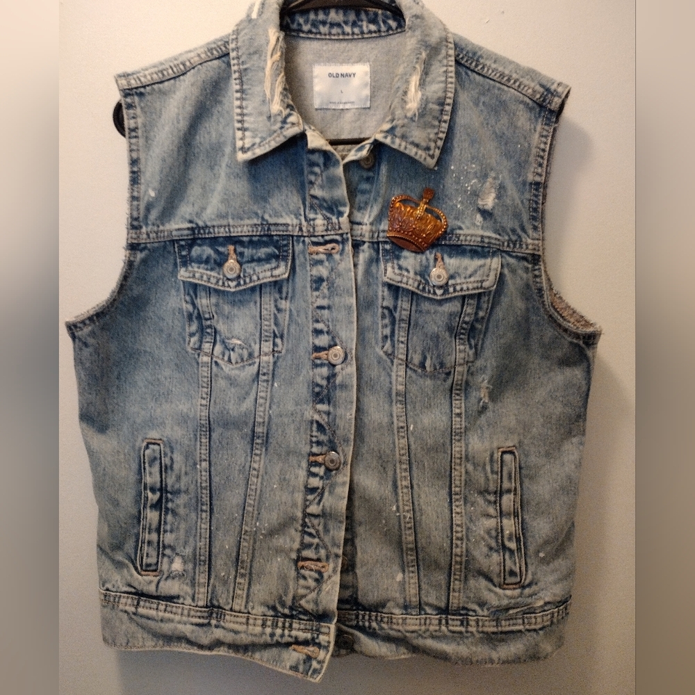 Old Navy Light Wash Denim Vest (crown pin not included)